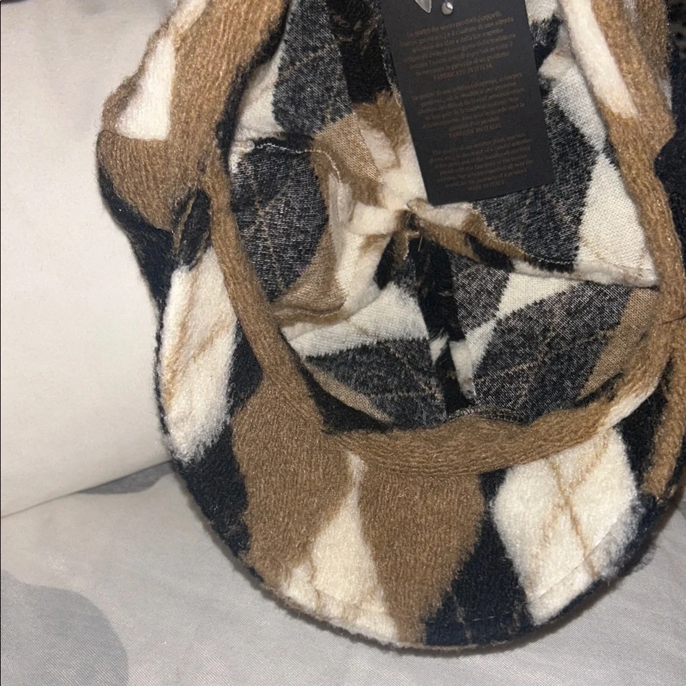 Trendy Patterned Cap - Picture 7 of 8